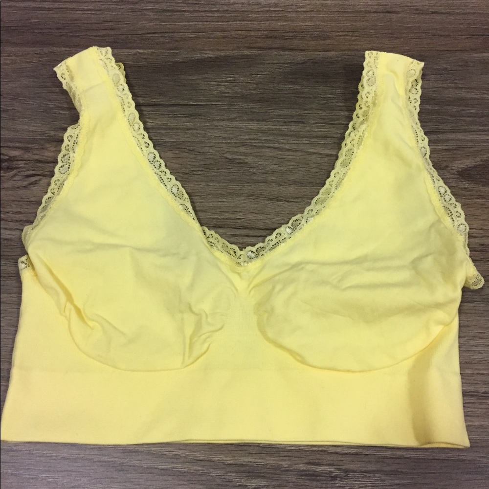 NWOT Shear Shapewear Medium Top